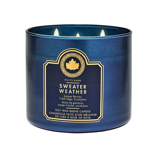 شمع لیوانی معطر وایت بارن مدل سه فیتیله Sweater weather با رایحه سیب سبز زمان اتمام 45 ساعت